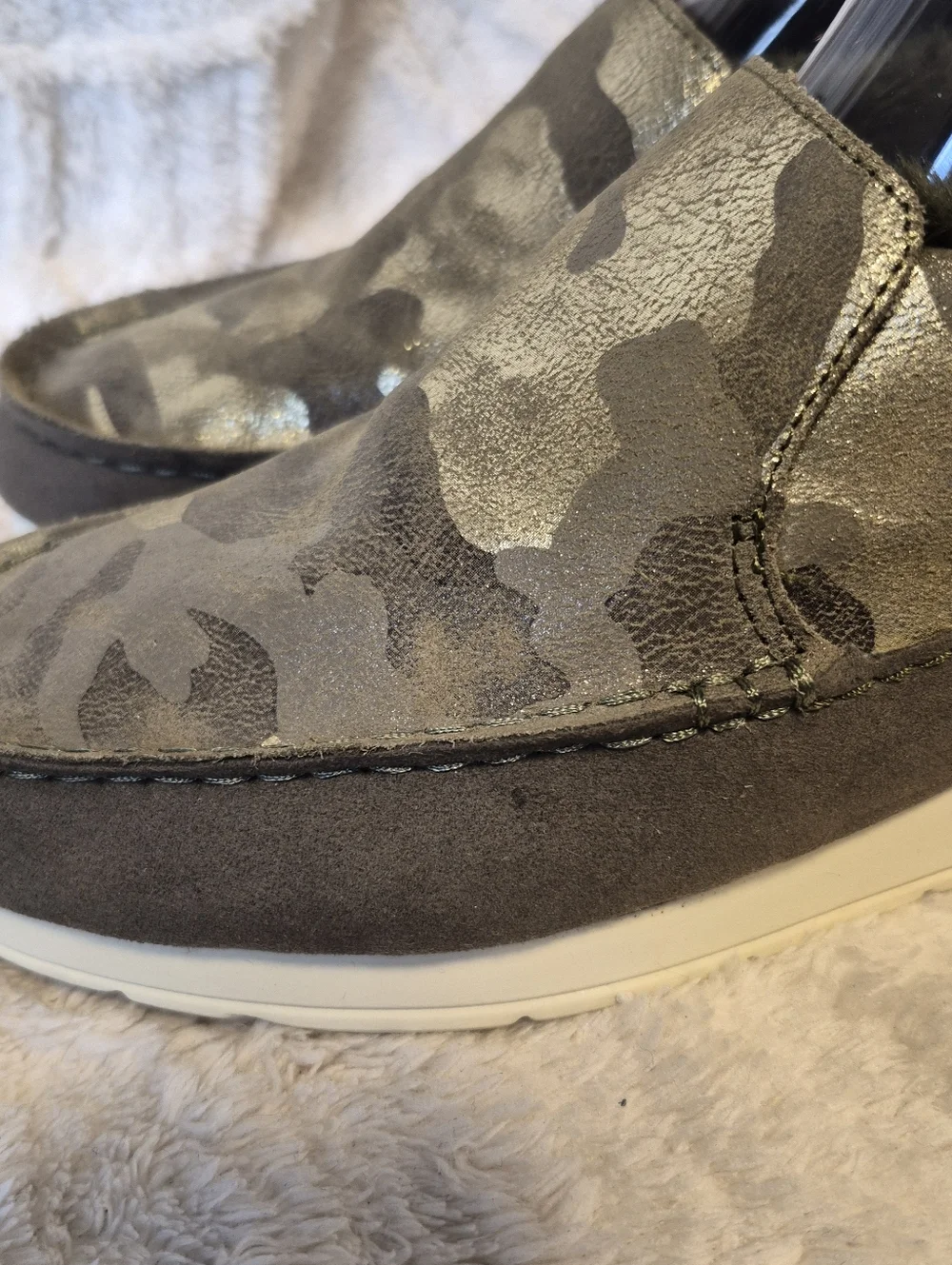 NEW Sperry Moc-Sider Slip-On Shoes Olive Green Camo Leather Faux Fur Lined Sz 8